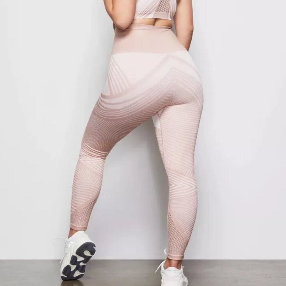 Good American The Dynamic Seamless Leggings Pale Pink